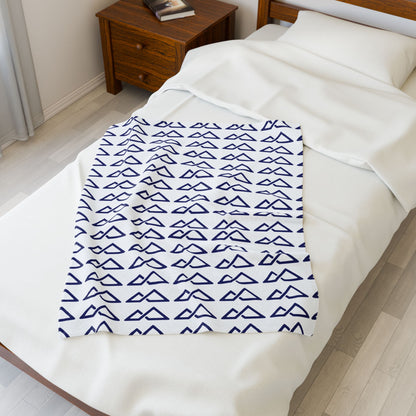White - FREC Logo Pattern Blanket, Velveteen Plush Throw, Soft Decorative Blanket